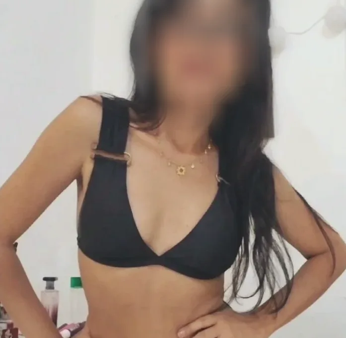 Jade, 29